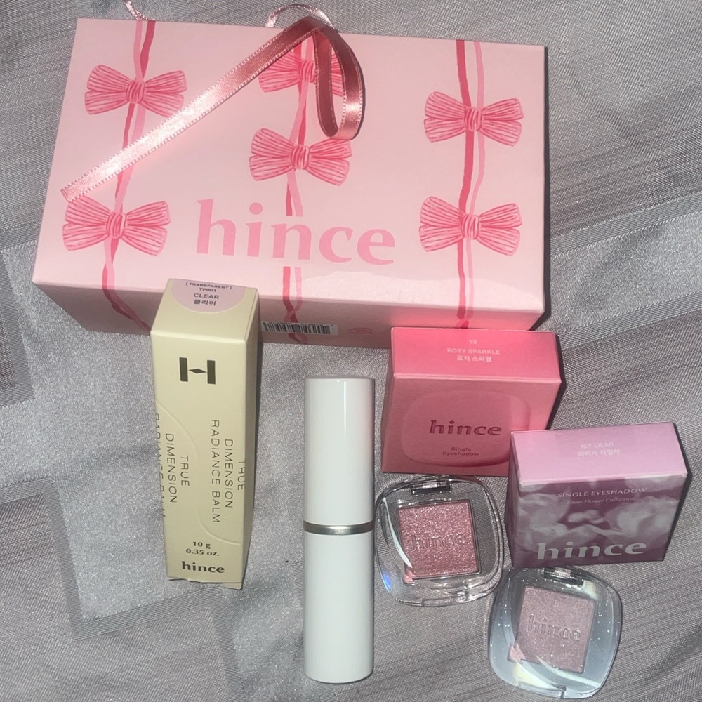Hince makeup bundle